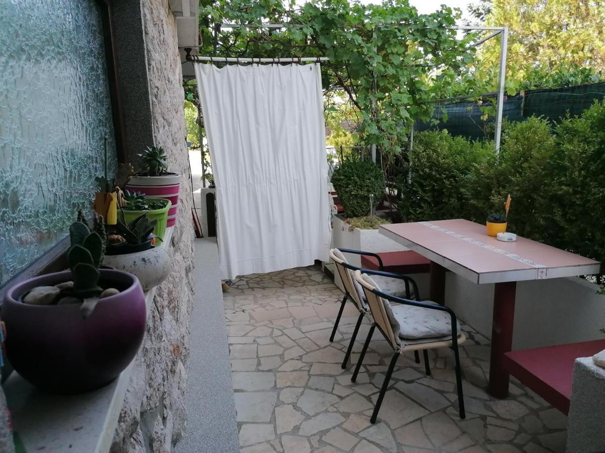 Apartments With A Parking Space Njivice, Krk - 5320 Εξωτερικό φωτογραφία