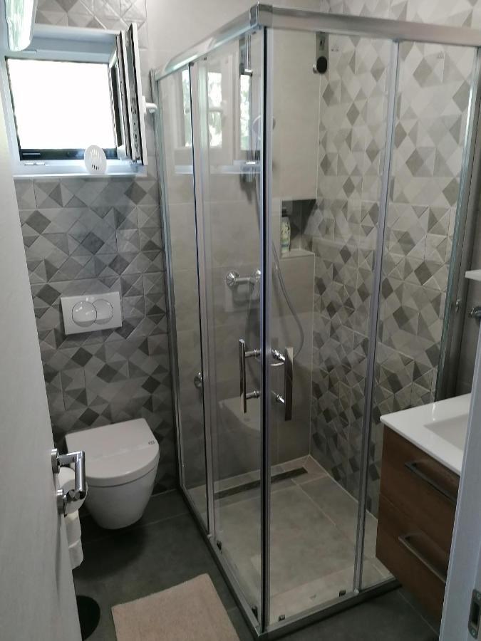 Apartments With A Parking Space Njivice, Krk - 5320 Εξωτερικό φωτογραφία
